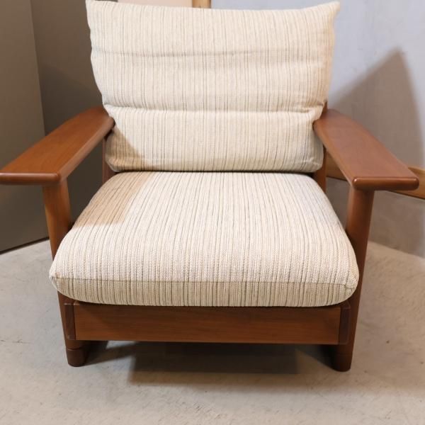 NAGANO INTERIOR(ナガノインテリア)のウォールナット材 1人掛けソファ