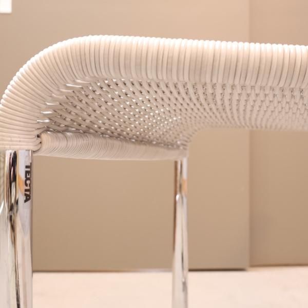 ACTUS(アクタス)取り扱いのTECTA(テクタ)社のB20 チェア。ジャン