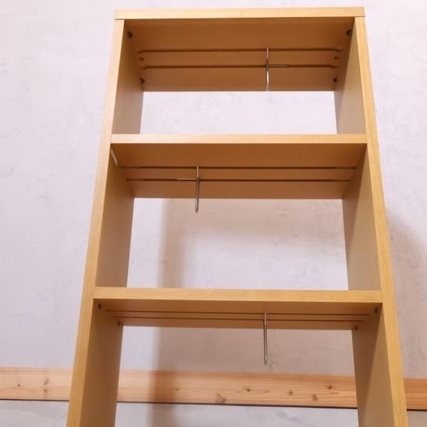 karimoku(カリモク家具)のユーティリティ オーク材 書棚です。無駄を