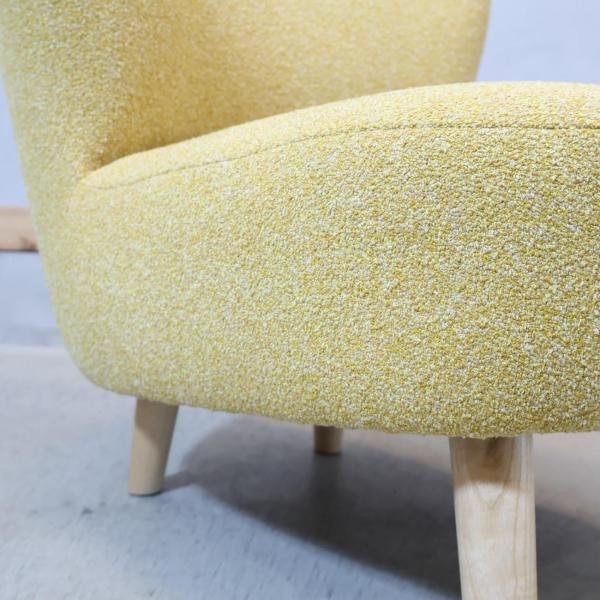 unico(ウニコ)のPUUK(プーク)ラウンジチェアです。ぷっくりとした丸み