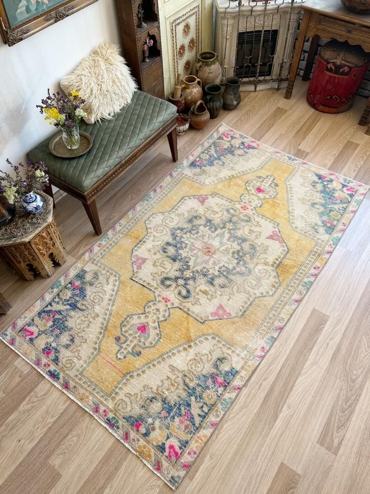 トルコ製ヴィンテージラグ771高級 レア アイボリー レッド イエロー