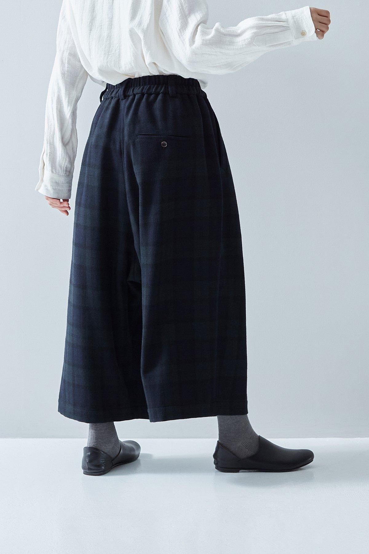 wool frano gaucho pants / black watch - atelier naruse｜Online