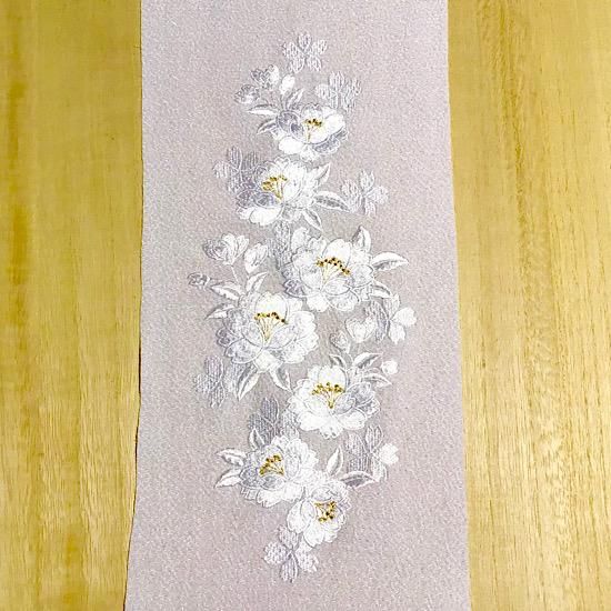 アンティーク井和井】刺繍半衿 八重桜 白金[新品]