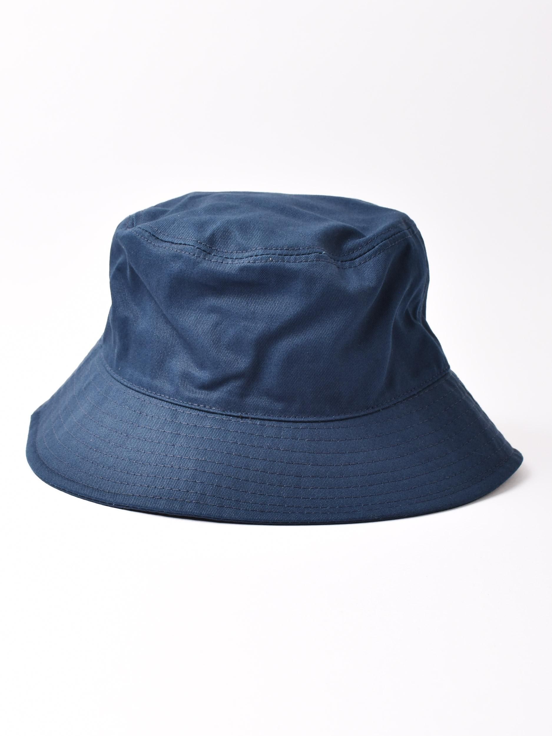 2色展開】刺繍入り バケットハット「TRIPLE」ネイビー - 古着屋