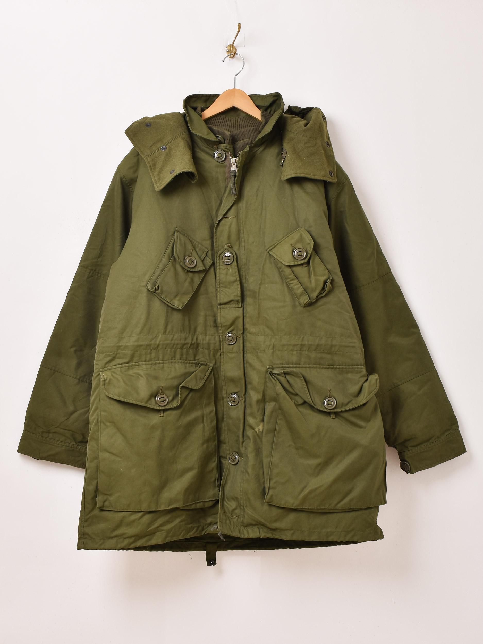 1983's カナダ軍 ECW パーカー | 防寒ジャケット - 古着屋