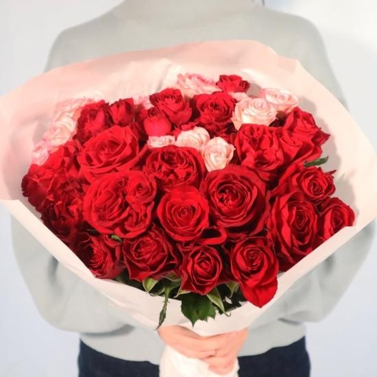 バラのブーケ（赤系）|富田バラ園 - 【かごしまぐるり】鹿児島の名物