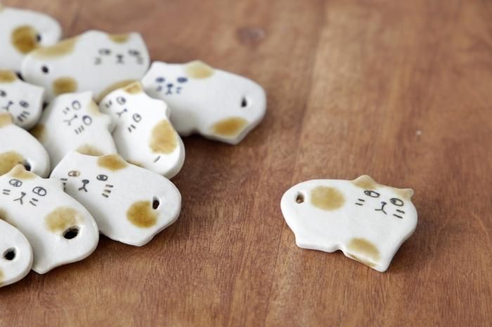 つぼやねこブローチ - Craft・Gift ヤッチとムーン オンラインショップ