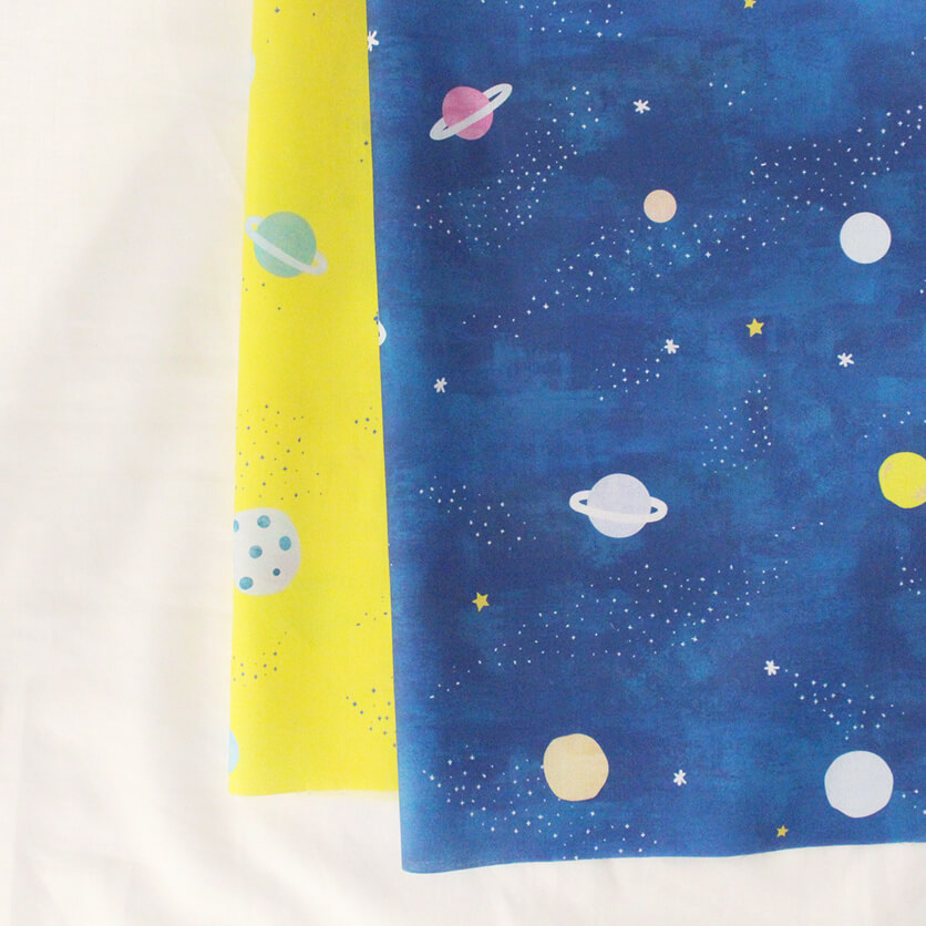 space-宇宙-（ネイビーブルー） - 生地と型紙の通販サイト：nunocoto