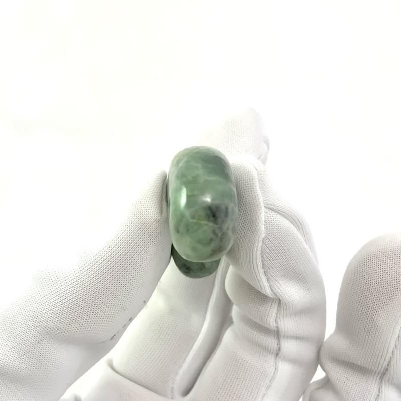 糸魚川翡翠(金山谷産) 勾玉 巴型 】 国産 天然石 糸魚川産翡翠 ひすい