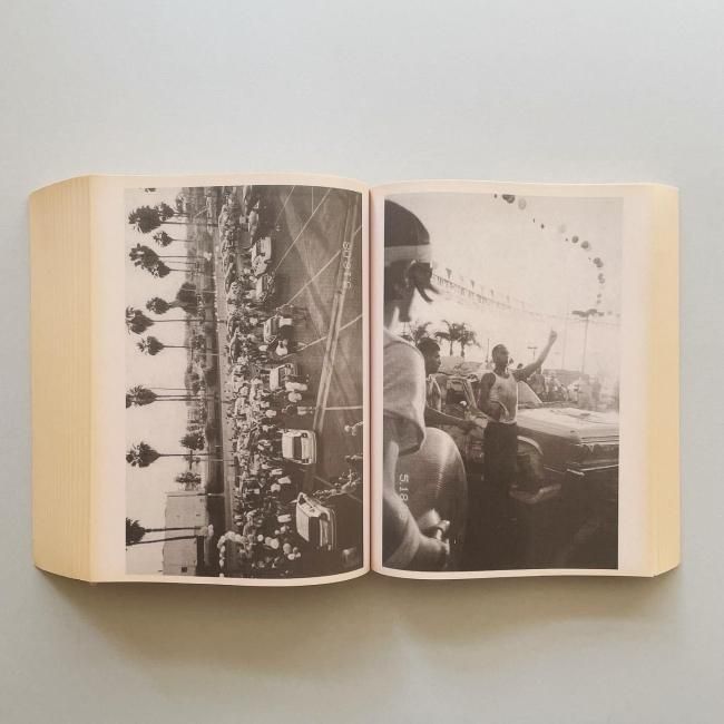 Signed〉Ari Marcopoulos: Directory アリ・マルコポロス