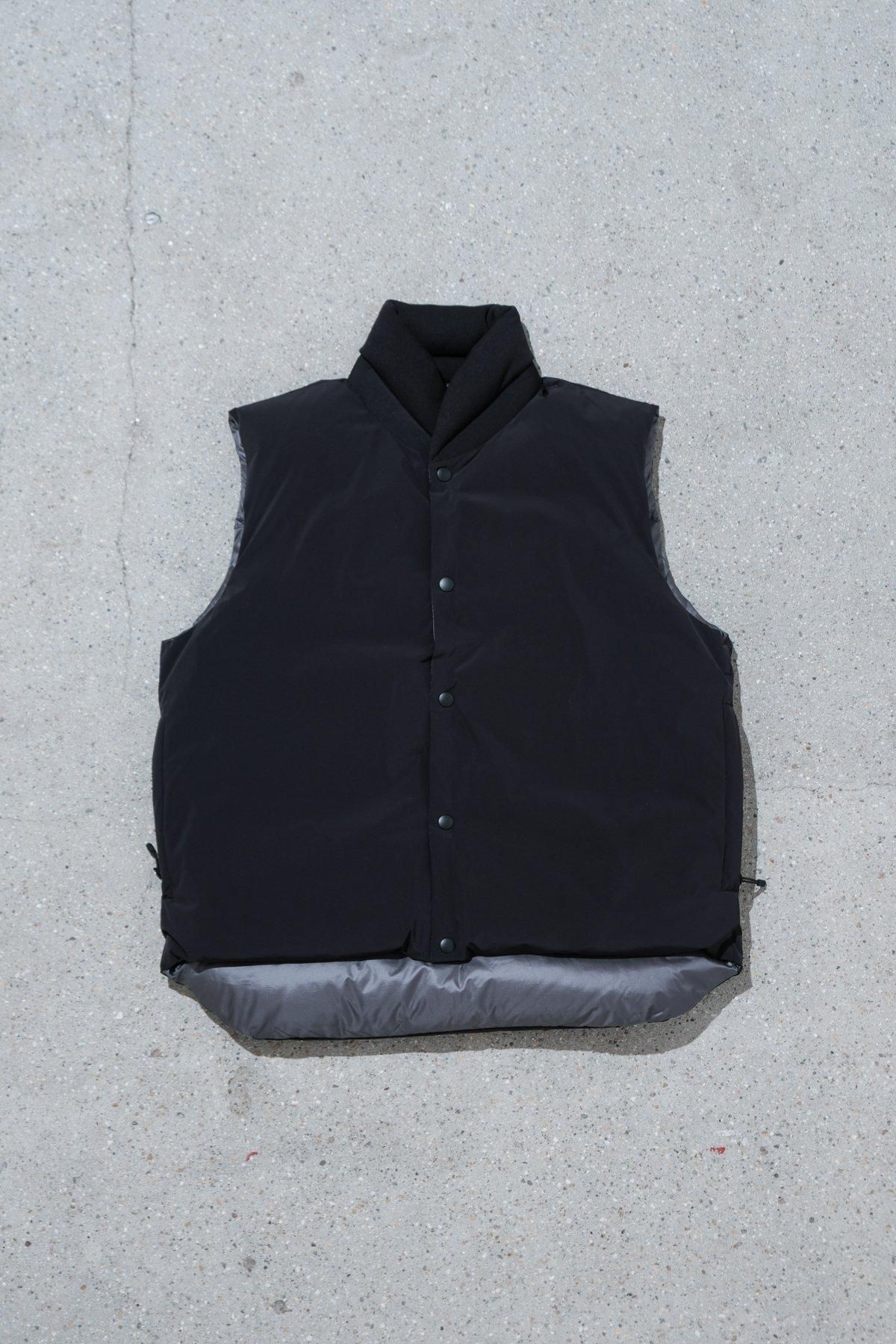 Scye / Nylon Stretch Reversible Down Vest - IMA:ZINEオンライン