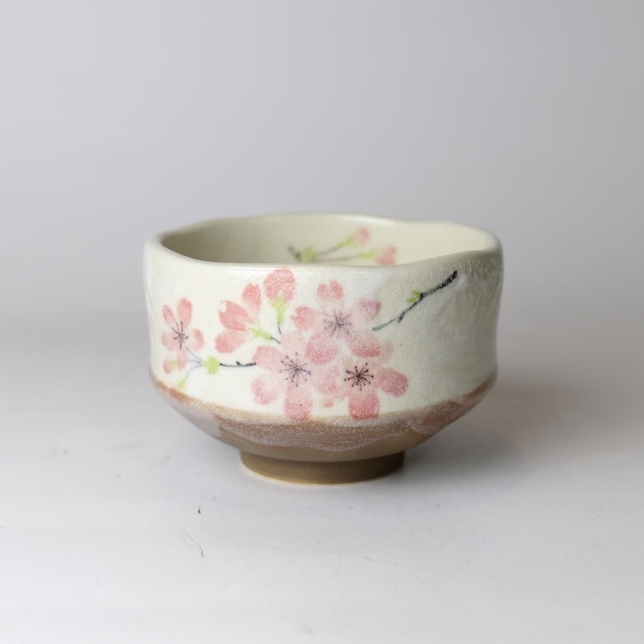 志野桜赤小抹茶碗 | 美濃焼の茶道具 - 京都アンテナショップ 丸竹夷