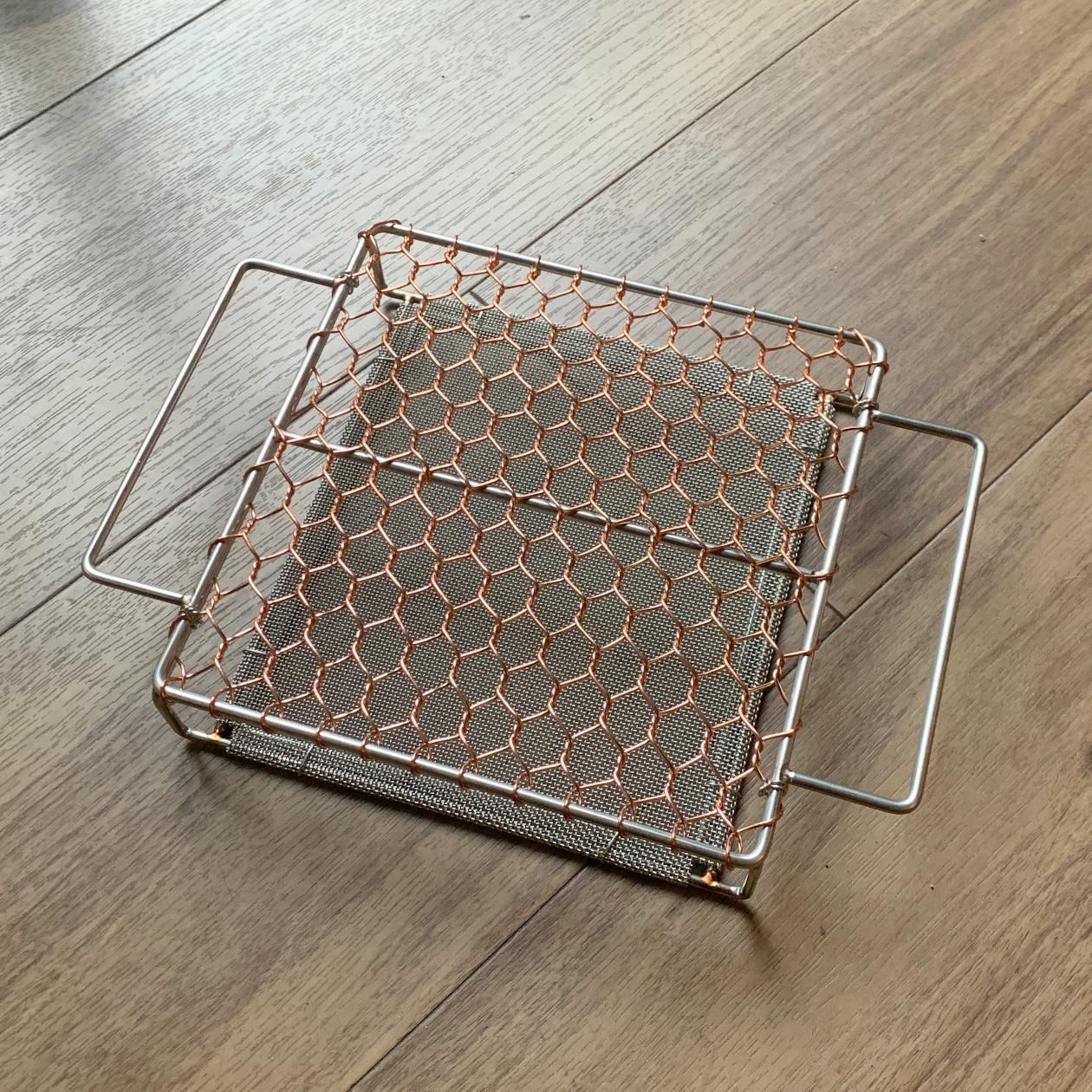 辻和金網 銅製焼網 | 手編みパン焼き網 - 京都アンテナショップ 丸竹夷