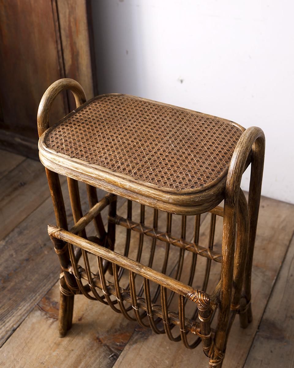 フランスアンティーク ラタン マガジンラック サイドテーブル.12
