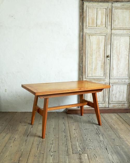 テーブル - フランスアンティーク家具や雑貨の販売・卸売り店 Antique