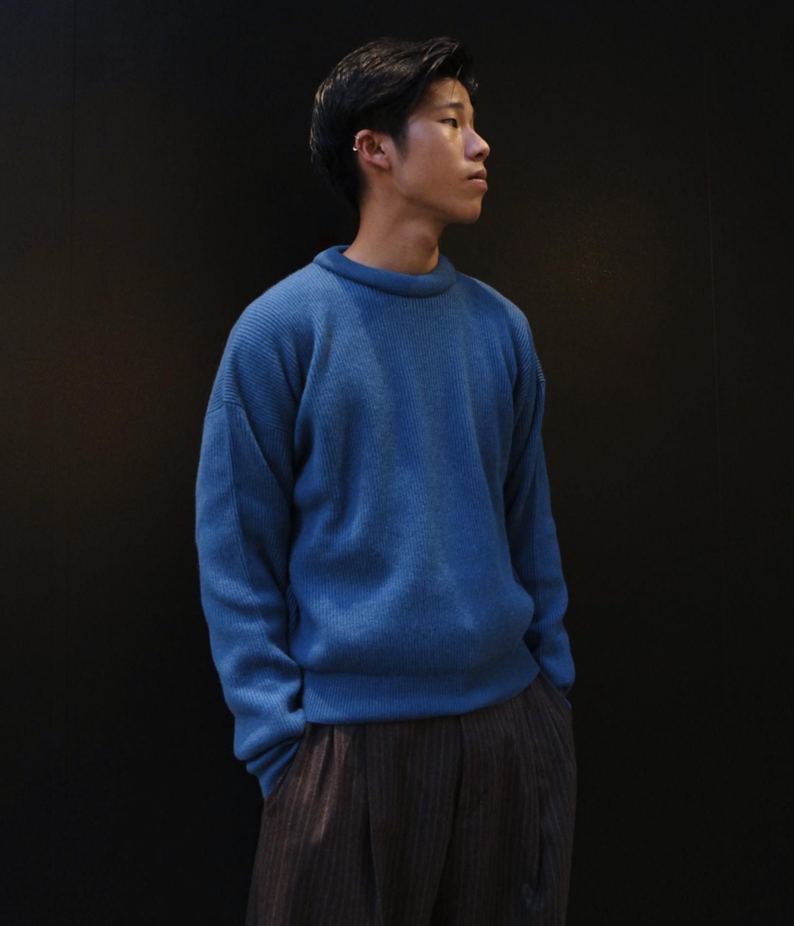 Cristaseya：PADDED COLLAR CASHMERE SWEATER - BLUE - ORANN ONLINE SHOP
