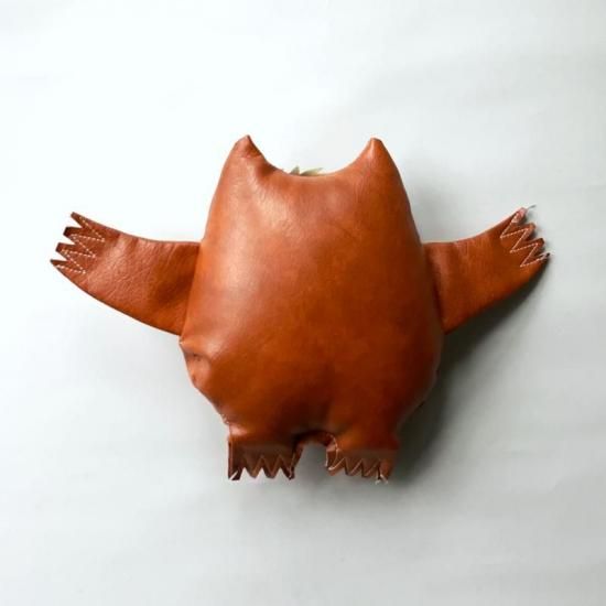 Nauga Monster / Cognac - NICK WHITE