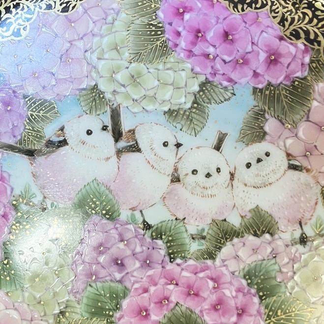 関あづさ 作／小町紅 本金花詰 壱 - 伊勢半HD【公式】 伊勢半 紅