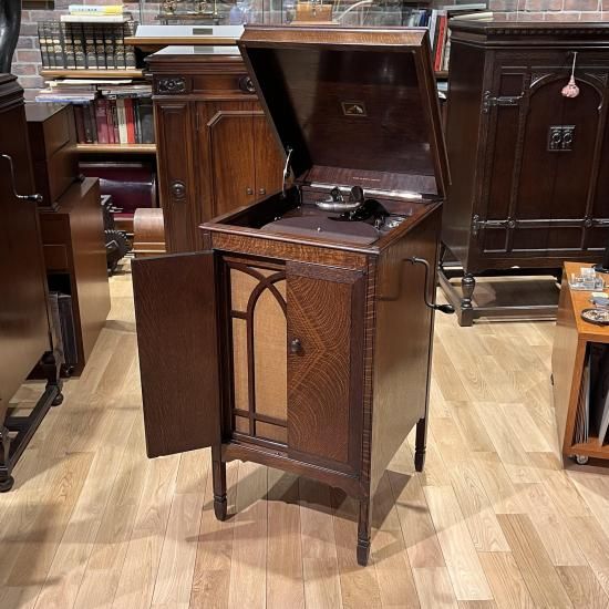 フロア蓄音機 HMV157 | オーク仕上げ - 蓄音機とSPレコードの専門店