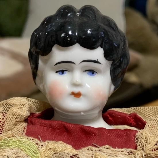 ドイツ アンティークチャイナヘッドドール（1850－1880年頃）