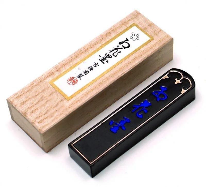 古梅園 五ツ星 紅花墨 1.5丁型 - 書道用具専門店 西本皆文堂