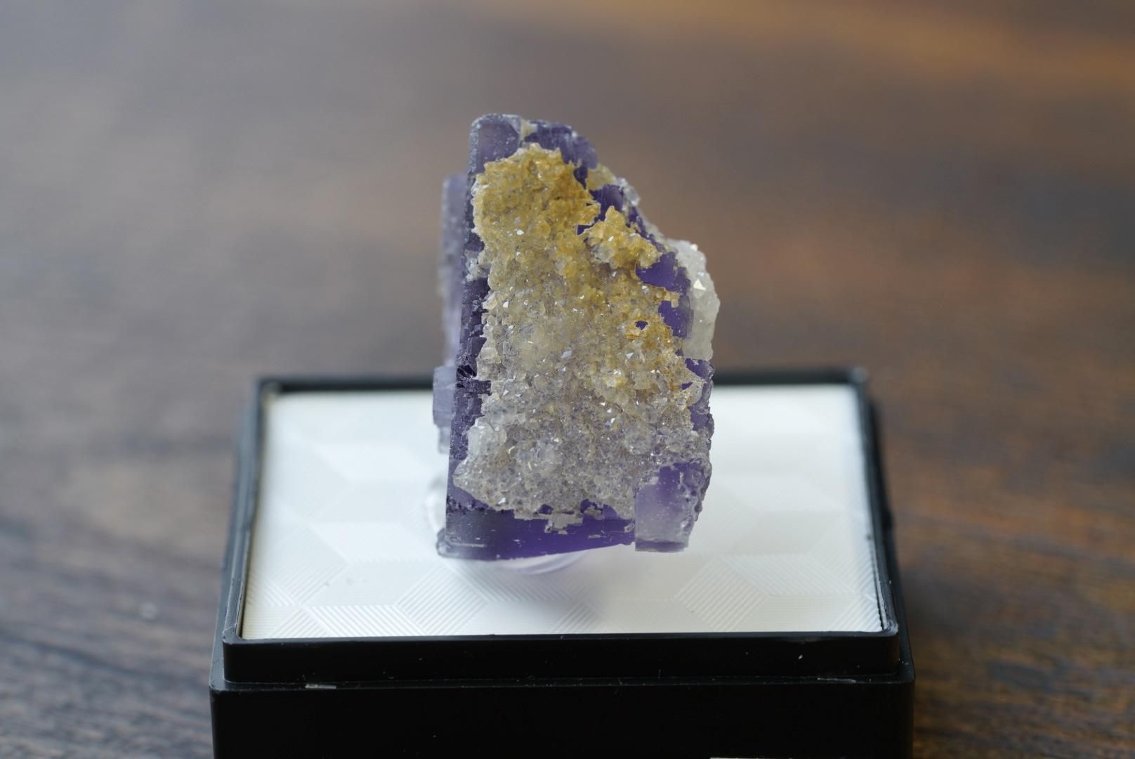 フローライト スペイン DeepBlueHeart Vein産 蛍石 原石 09 フロー