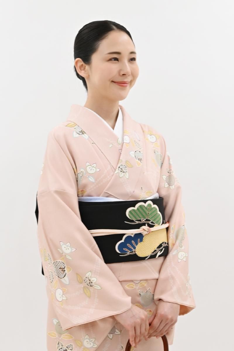 銀座【H-0916】塩瀬地 染名古屋帯 黒色 松の図 - 銀座きもの青木｜長く