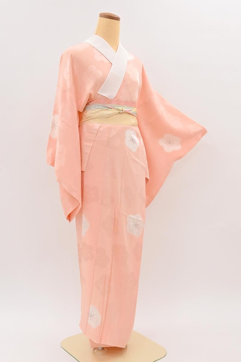 銀座【F-680】絞り染め 長襦袢 淡い桃花色 梅の地紋：身丈125.5/裄65