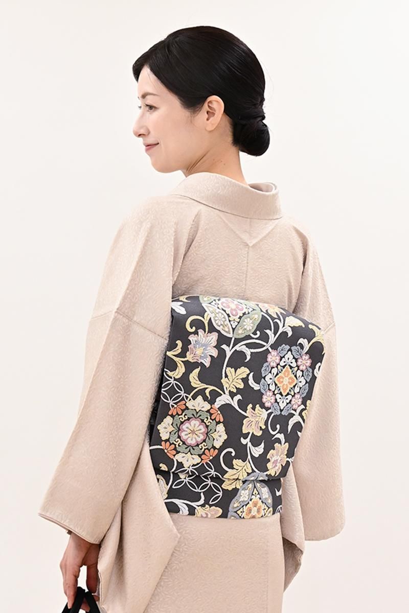 銀座【H-0928】西陣製 織名古屋帯 鈍色 唐草に七宝華文 （証紙付）（N