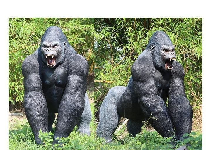 大迫力！夜叉のように牙をむき出しにするゴリラの巨大オブジェ【156cm