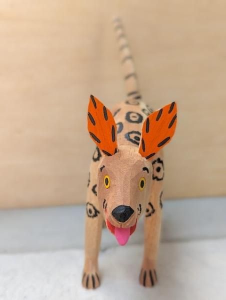 オアハカンウッドカーヴィング ヒメネス 木彫り人形 オアハカの動物