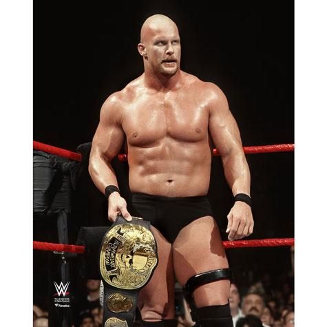 ストーンコールド・スティーブ・オースチン In Ring Holding Title