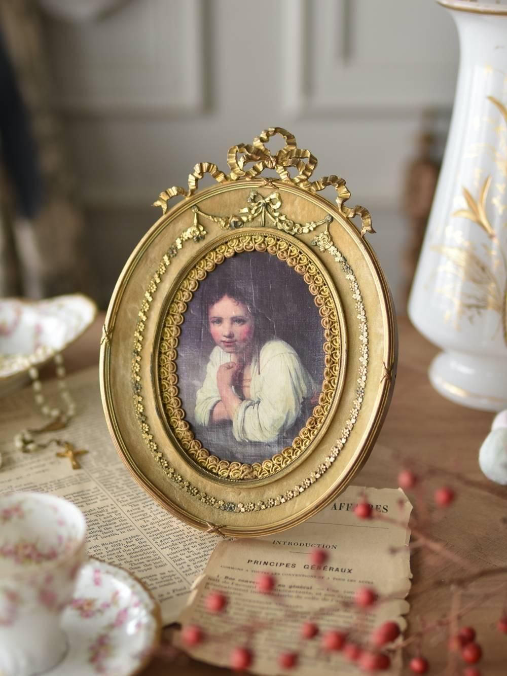 オーバルフォトフレーム.リボン3 フランスアンティーク 額縁 写真たて