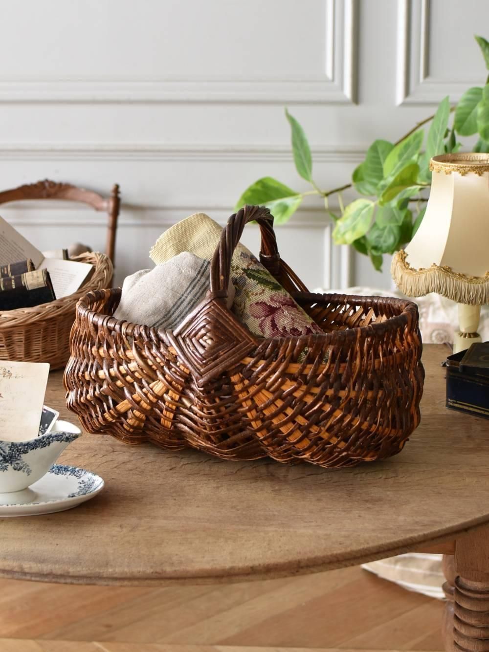 フランスのアンティークバスケット、パニエ の一覧- Antiques *Midi