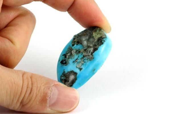 アリゾナ州スリーピングビューティー鉱山産 ターコイズ 原石 磨き 12.5