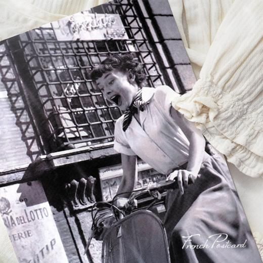 フレンチ ポストカード オードリー・ヘップバーン ローマの休日 B