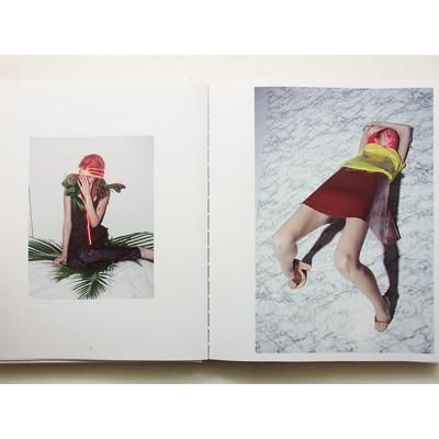 ヴィヴィアン・サッセン【In and Out of Fashion】 - 京都にある、美術