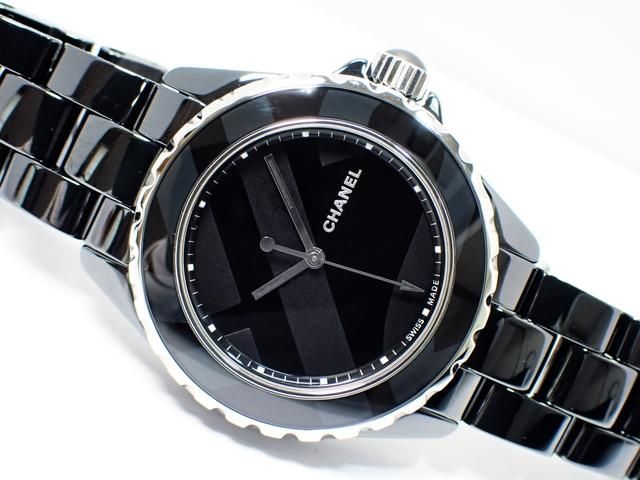 シャネル J12 アンタイトル H5581 ブラックセラミック 世界1200本限定