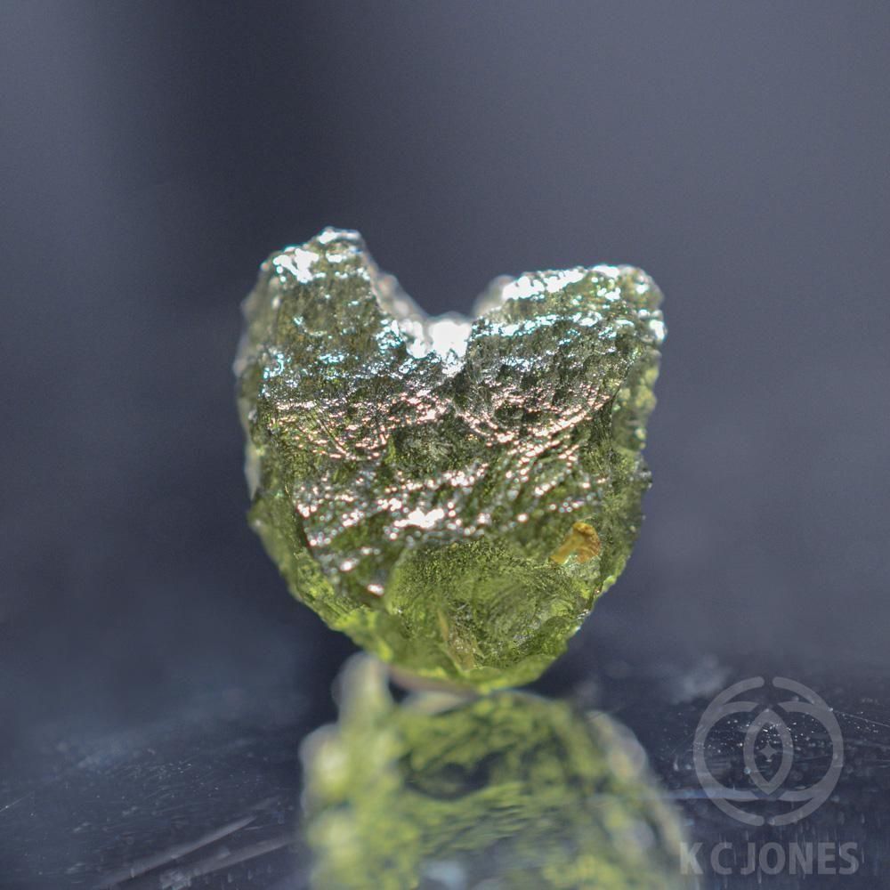 モルダバイト原石 - KCジョーンズ・クリスタルショップ