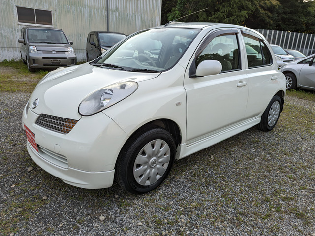 日産 マーチ 1.2 12c 70th 2021年製タイヤ 禁煙車 スマートキー の中古