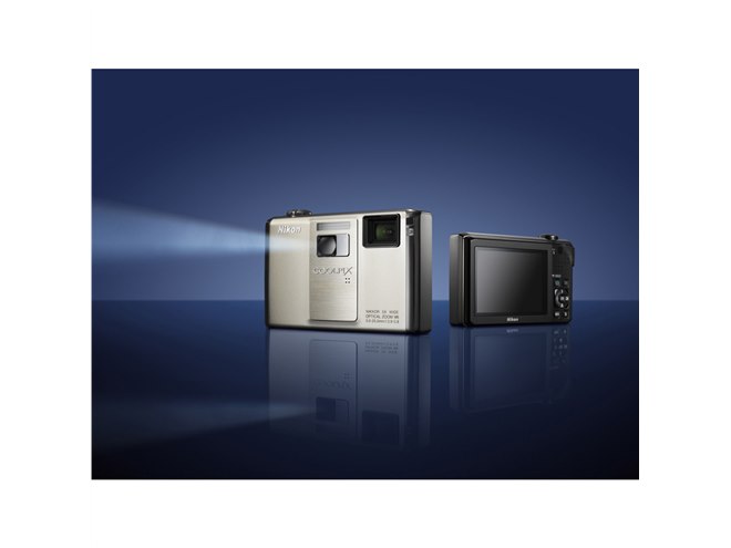 ニコン、「COOLPIX S70」などの発売日を決定 - 価格.com