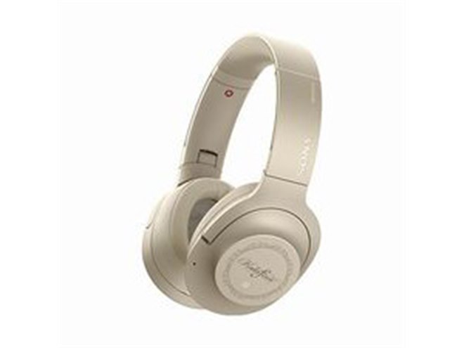 ソニー、女性3人組Vo.ユニット「Kalafina」コラボのウォークマン