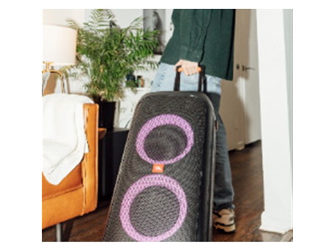 JBL、“スーツケースのように持ち運べる”Bluetoothスピーカー「PartyBox