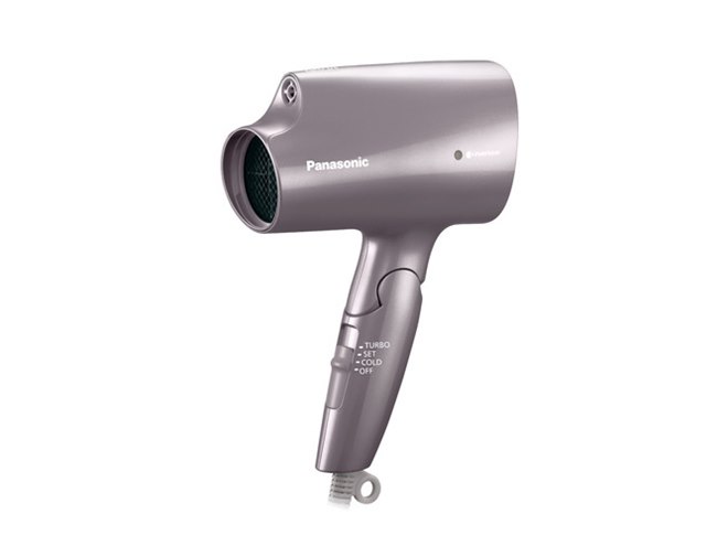 パナソニック、乾燥スピードが20％向上したドライヤー「ナノケア EH