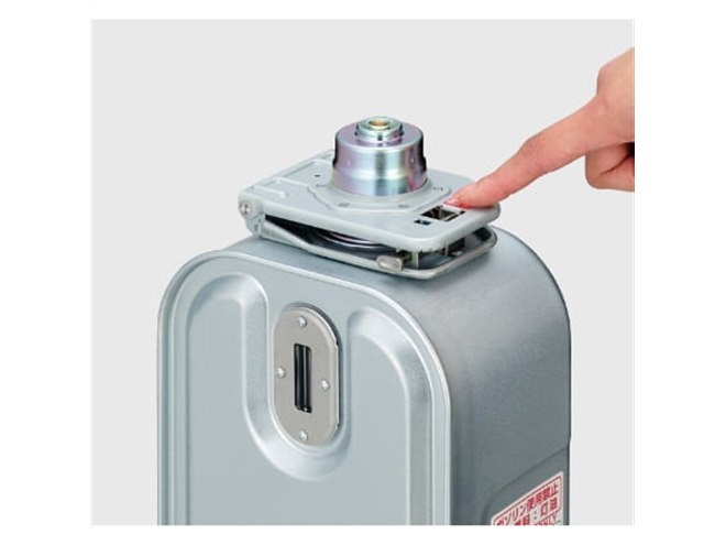 コロナ、低出力のポータブル電源で運転できる石油ファンヒーター「FH