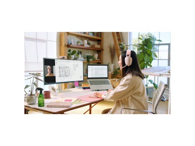 ロジクール、自動光補正機能を搭載したフルHD対応WEBカメラ「BRIO 500