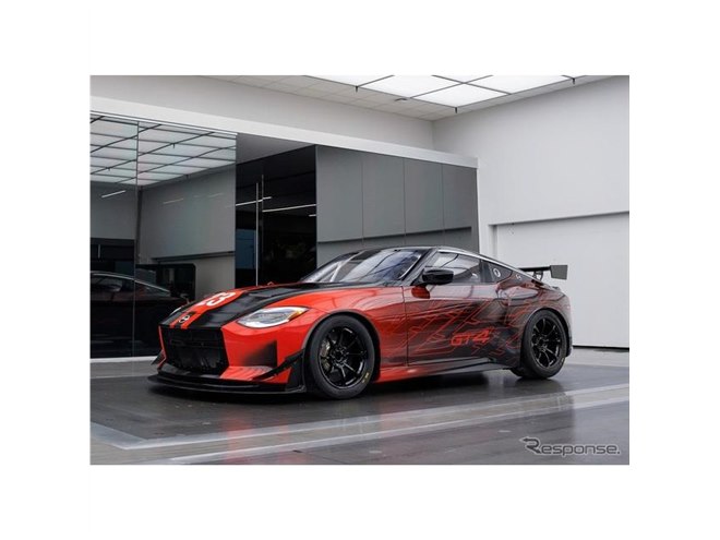 新型レーシングカー『日産フェアレディZ GT4』を一般公開…SEMA 2022
