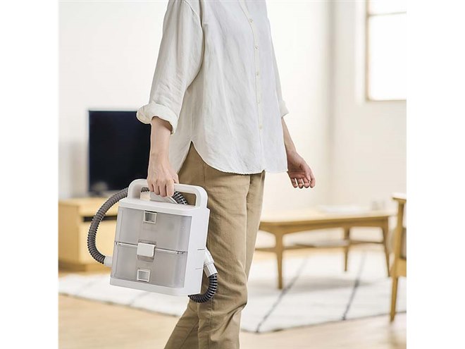 アイリスオーヤマ、車のシートを水洗いできる「コードレスリンサー