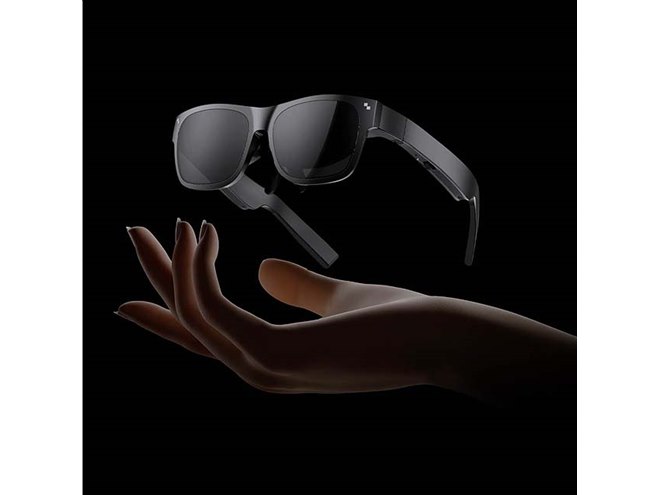 TCL、130型相当を表示するスマートグラス「NXTWEAR S」を本日1/31発売