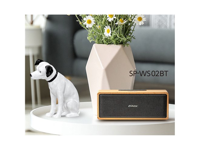 ビクター、外枠に天然木を採用したBluetoothスピーカー「SP-WS02BT